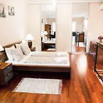 Gellerico Wesselenyi Street Apartmán