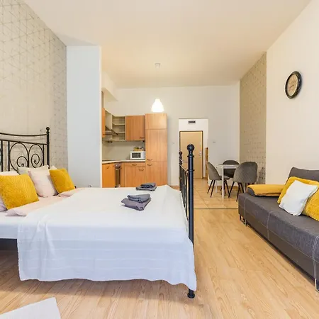 Appartement Gellerico Wesselenyi Street *