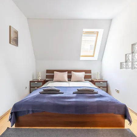 Gellerico Wesselenyi Street Apartman Budapest