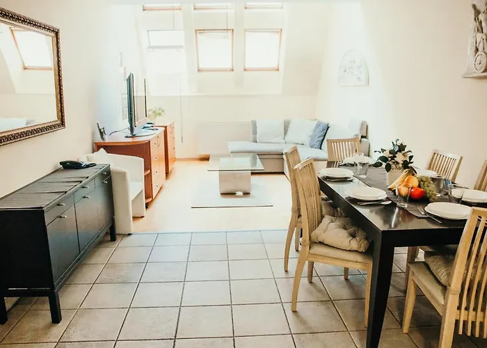 Gellerico Wesselenyi Street * Budapest