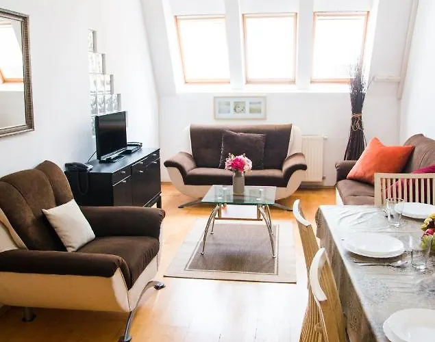 Gellerico Wesselenyi Street Lejlighed