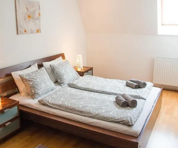 Gellerico Wesselenyi Street