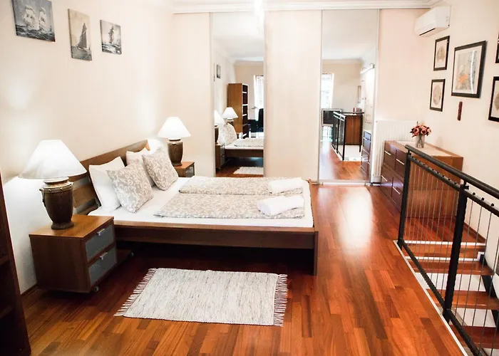 Gellerico Wesselenyi Street Lejlighed